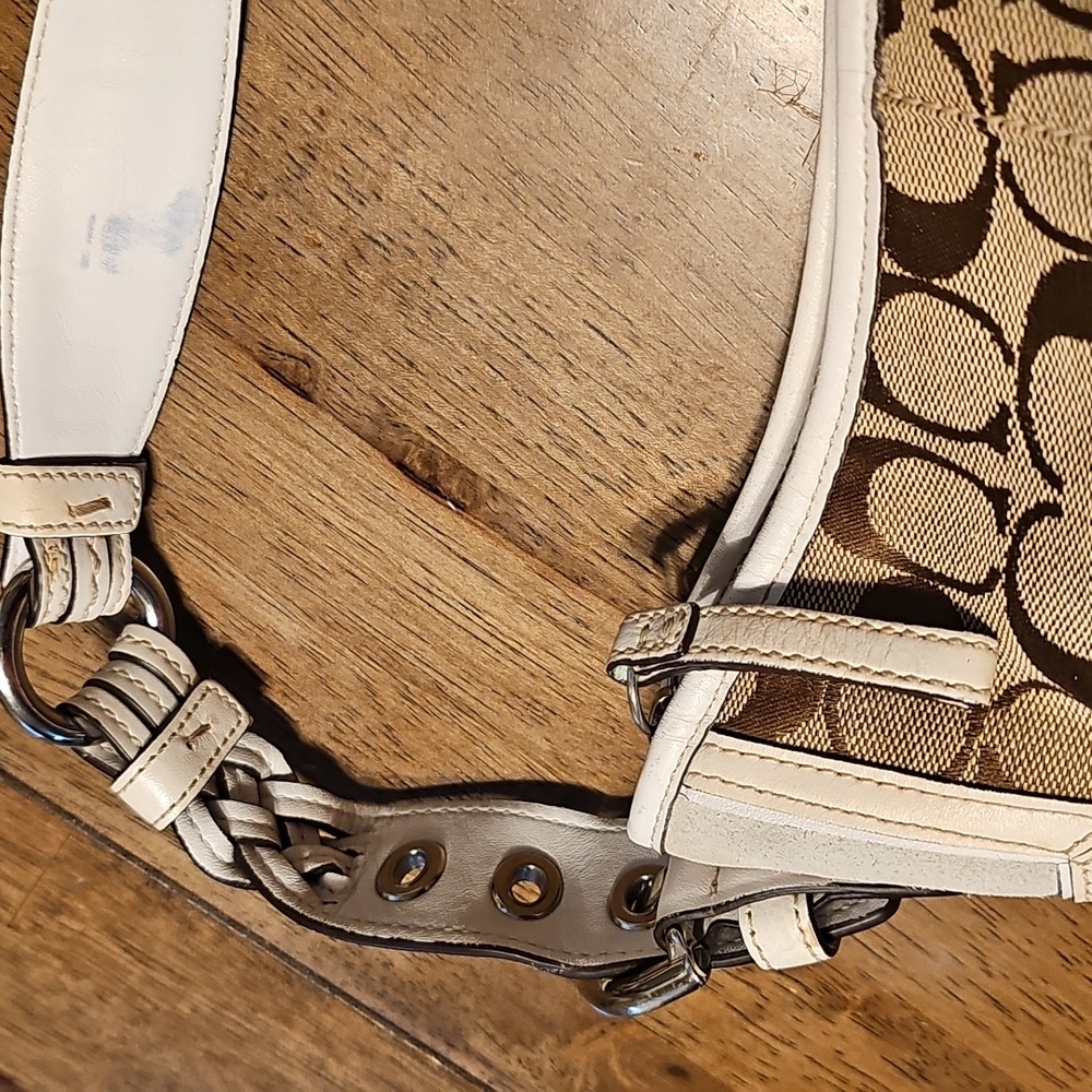 Vintage Coach Purse - Picture 10 of 12